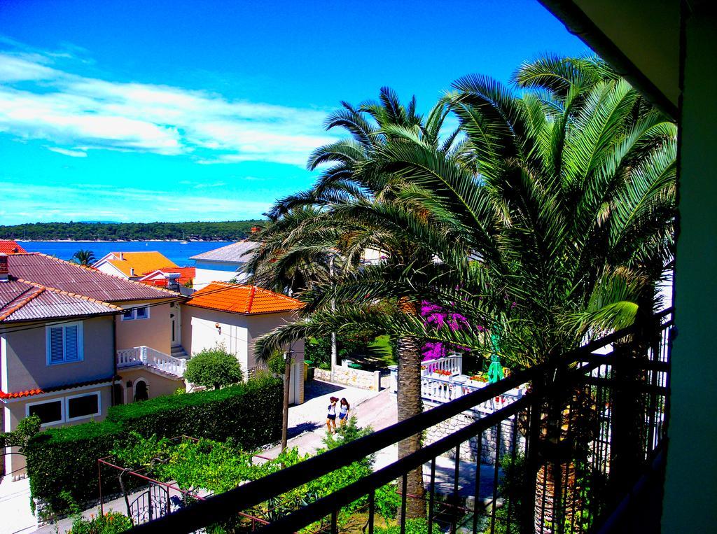 House Rozi Hotel Palit Exterior foto