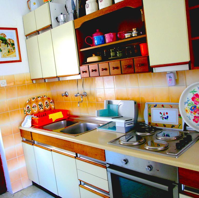 House Rozi Hotel Palit Exterior foto