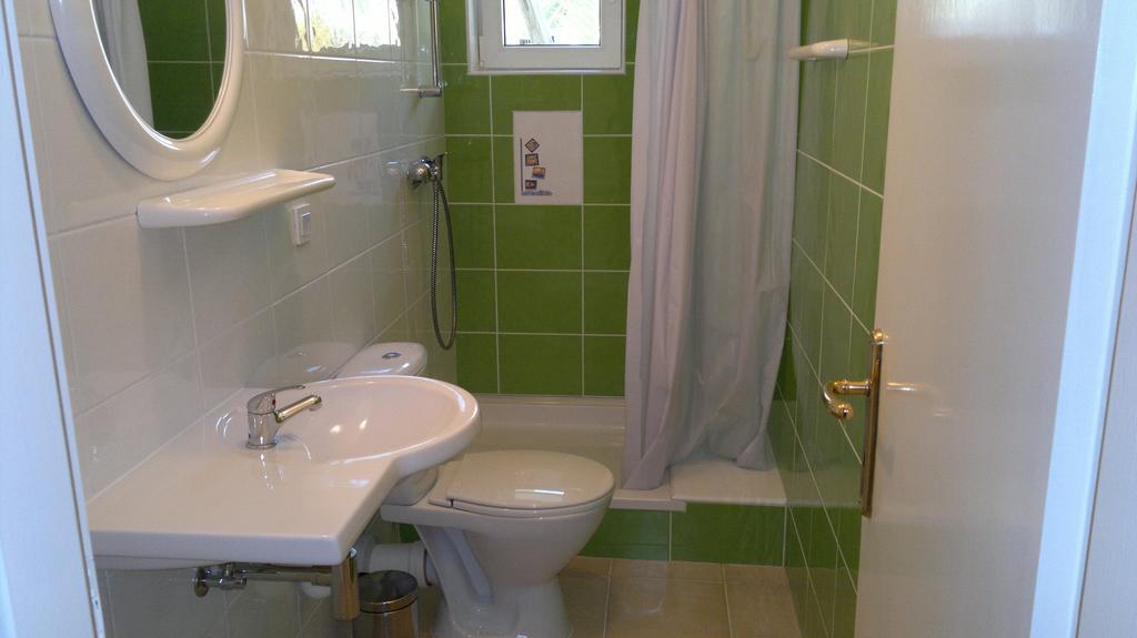 House Rozi Hotel Palit Cameră foto