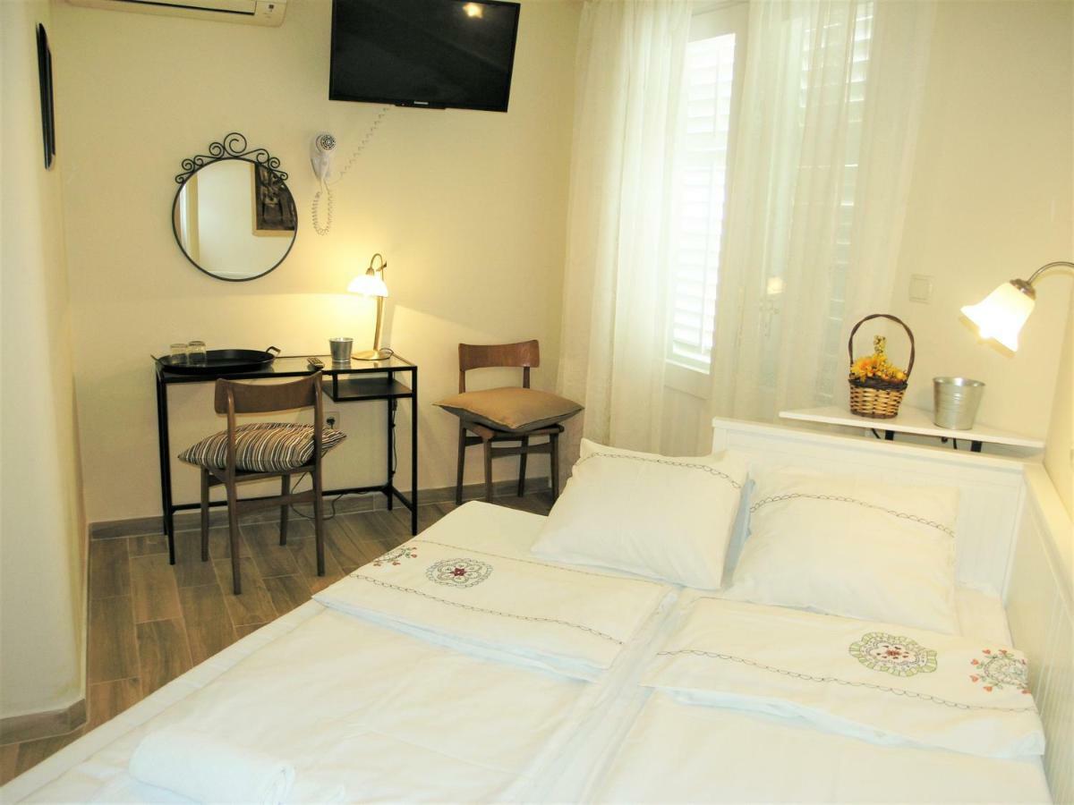 House Rozi Hotel Palit Cameră foto